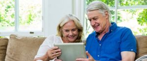 Do you want to age gracefully? Find out how seniors can use technology today to age wisely! Find out more about Aging gracefully with technology.